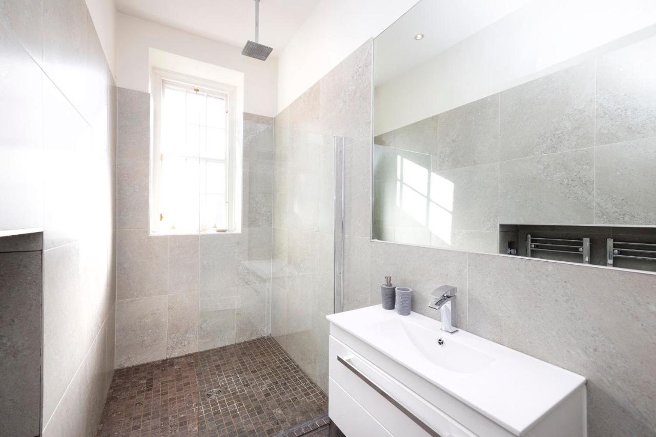 Joivy Contemporary Flat In The New Town Daire Edinburgh Dış mekan fotoğraf